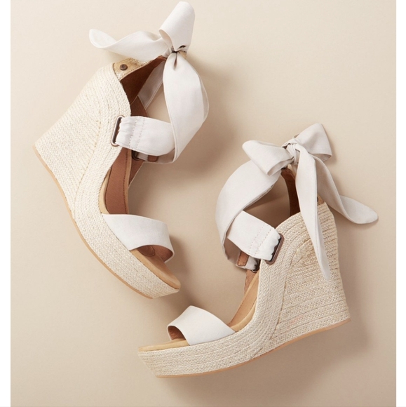 UGG Shoes - UGG Jules Pearl Platform Espadrille Wedge Size 9